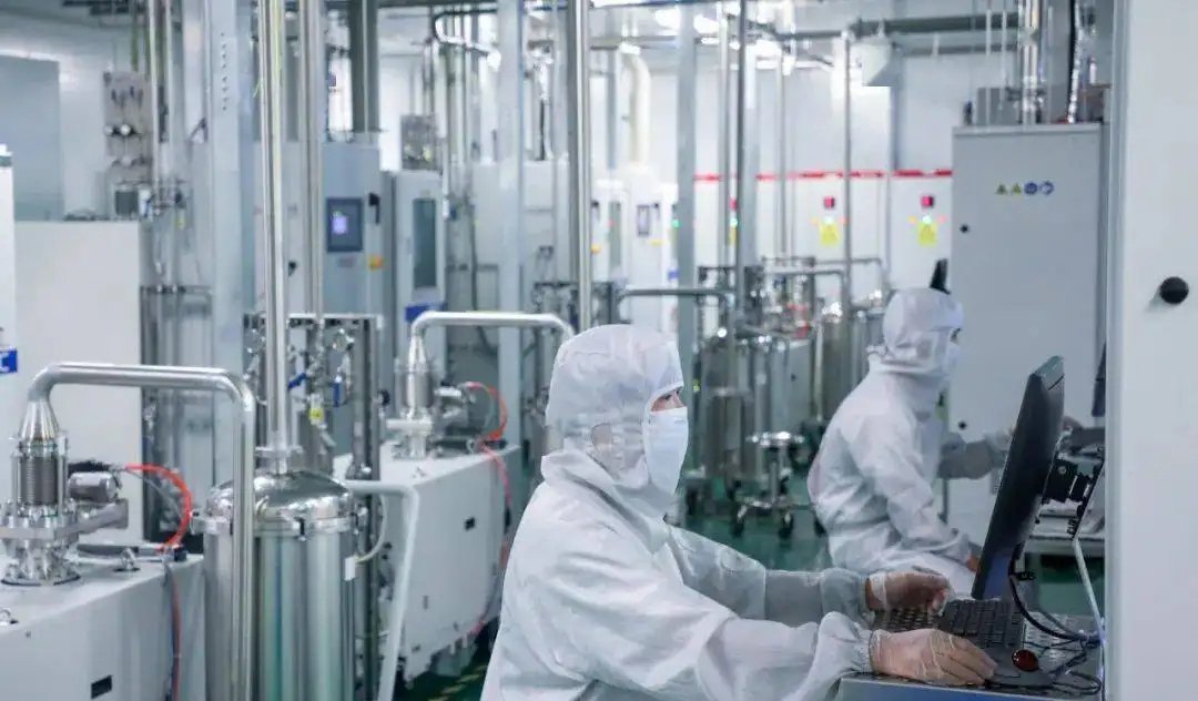 年產(chǎn)能達20萬片！瀚天天成碳化硅產(chǎn)業(yè)園二期項目竣工，三期產(chǎn)能預達140萬片！